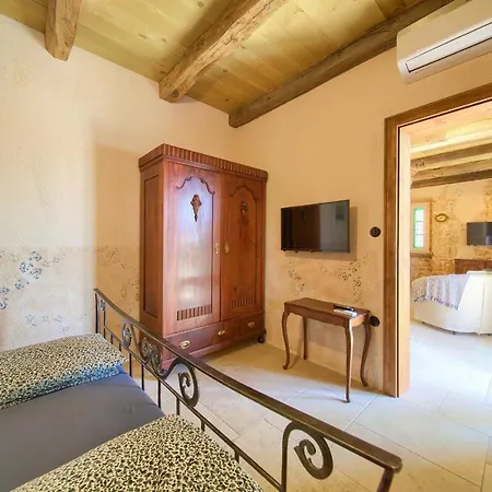 Villa Stone Queen *
