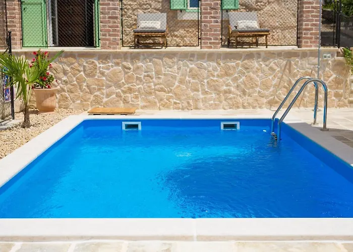 Stone Queen * Malinska